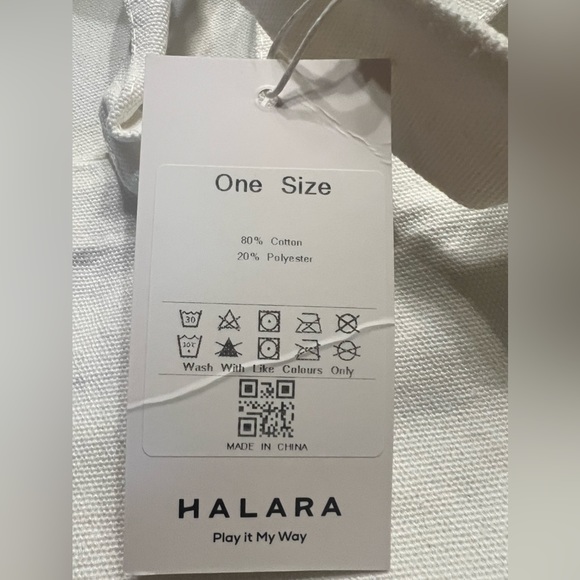 HALARA Play it My Way Canvas Cream Tote - Picture 3 of 5